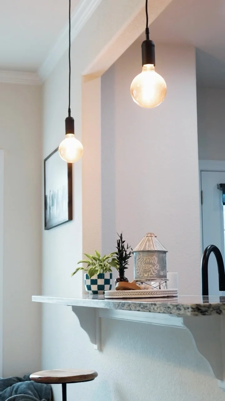 Agents: Elevate your Hampton Roads listing with Agent On-Camera Property Videos ~ Waves & Williams Realty Photography 🎥

📍 Chesapeake, VA
Location: Shell Road
Type: Agent On-Camera Property Video
For Sale

🌊

Contact Us:
📞 (757) 630-2619 | 🖥 https://wavesandwilliams.com

🌊
Real Estate Photographer Hampton Roads
#ChesapeakeRealEstatePhotographer #realestatephotographer #RealEstateVideographer #hamptonroadsrealestatephotographer