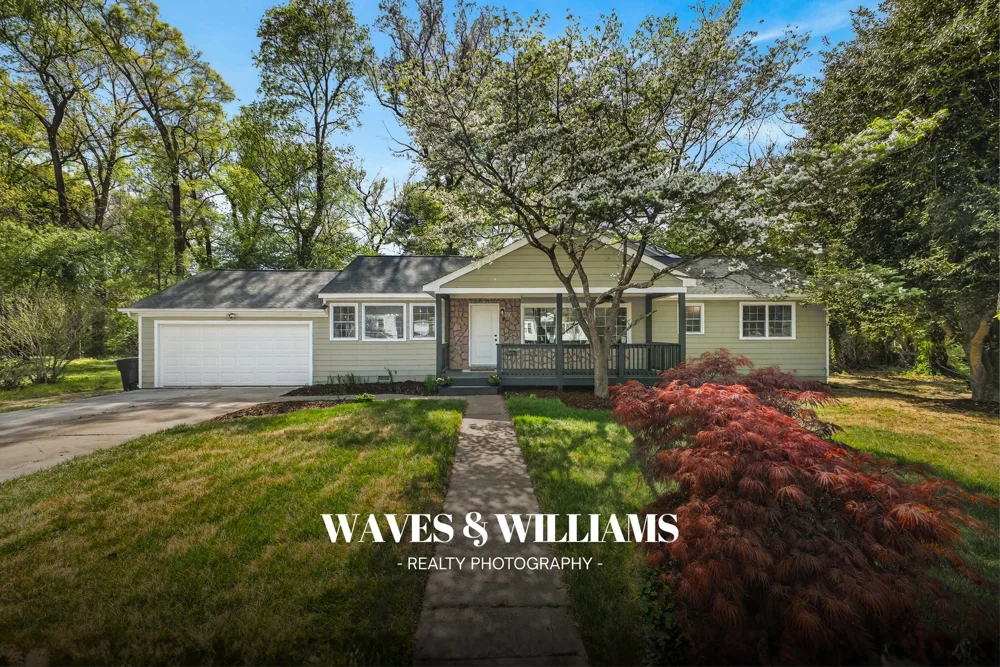 📸 Waves & Williams Realty Photography
(757) 630-2619

📍 Virginia Beach, VA
Location: Aragona Village
Type: Single Family Home
For Sale

🌊
Did a full showcase for this one with multiple services! Check out how the photos turned out 📸

Contact Us:
📞 (757) 630-2619 | 📧 trey@wavesandwilliams.com | 🖥 https://wavesandwilliams.com

🌊
Real Estate Photographer Hampton Roads
#VirginiaBeachRealEstatePhotographer #realestatephotographer #VirtualTwilight #RealEstatePhotography #HamptonRoadsRealEstatePhotographer #HamptonRoadsPhotographer #WavesAndWilliams