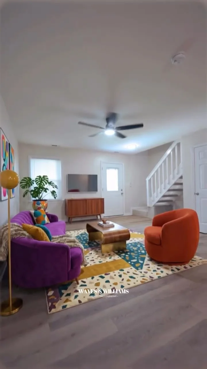 The Idea: Let buyers view an empty 2 bedroom townhome in a way that more easily shows off the potential of home 🏡

📸 Waves & Williams Realty Photography
(757) 630-2619

📍 Chesapeake, VA
Location: Greenbrier East
Type: Condo
For Sale

🌊

Contact Us:
📞 (757) 630-2619 | trey@wavesandwilliams.com
🖥 https://wavesandwilliams.com

🌊
Real Estate Photographer Hampton Roads
#ChesapeakeRealEstatePhotographer #realestatephotographer #RealEstatePhotography #HamptonRoadsRealEstatePhotographer #HamptonRoadsPhotographer WavesAndWilliams