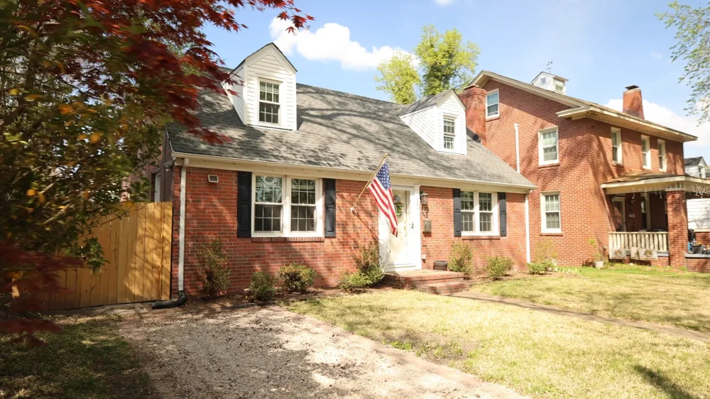 📸 Waves & Williams Realty Photography
(757) 630-2619

📍 Norfolk, VA
Location: Melrose Parkway
Type: Property Video, Single Family Rental

🌊

A clean, high-quality property video created for this Norfolk single family rental, designed to showcase layout, flow, and overall feel before prospects ever step inside. Video is one of the best ways to help rentals stand out and pre-qualify serious interest.

Contact Us:
📞 (757) 630-2619 | 📧 trey@wavesandwilliams.com
 | 🖥 https://wavesandwilliams.com

🌊
Real Estate Photographer Hampton Roads
#NorfolkRealEstatePhotographer
#realestatephotographer
#RealEstateVideographer
#RealEstateVideo
#HamptonRoadsRealEstatePhotographer
#HamptonRoadsVideographer
#WavesAndWilliams